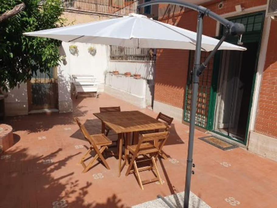 Bucaneve House Roma Exterior photo